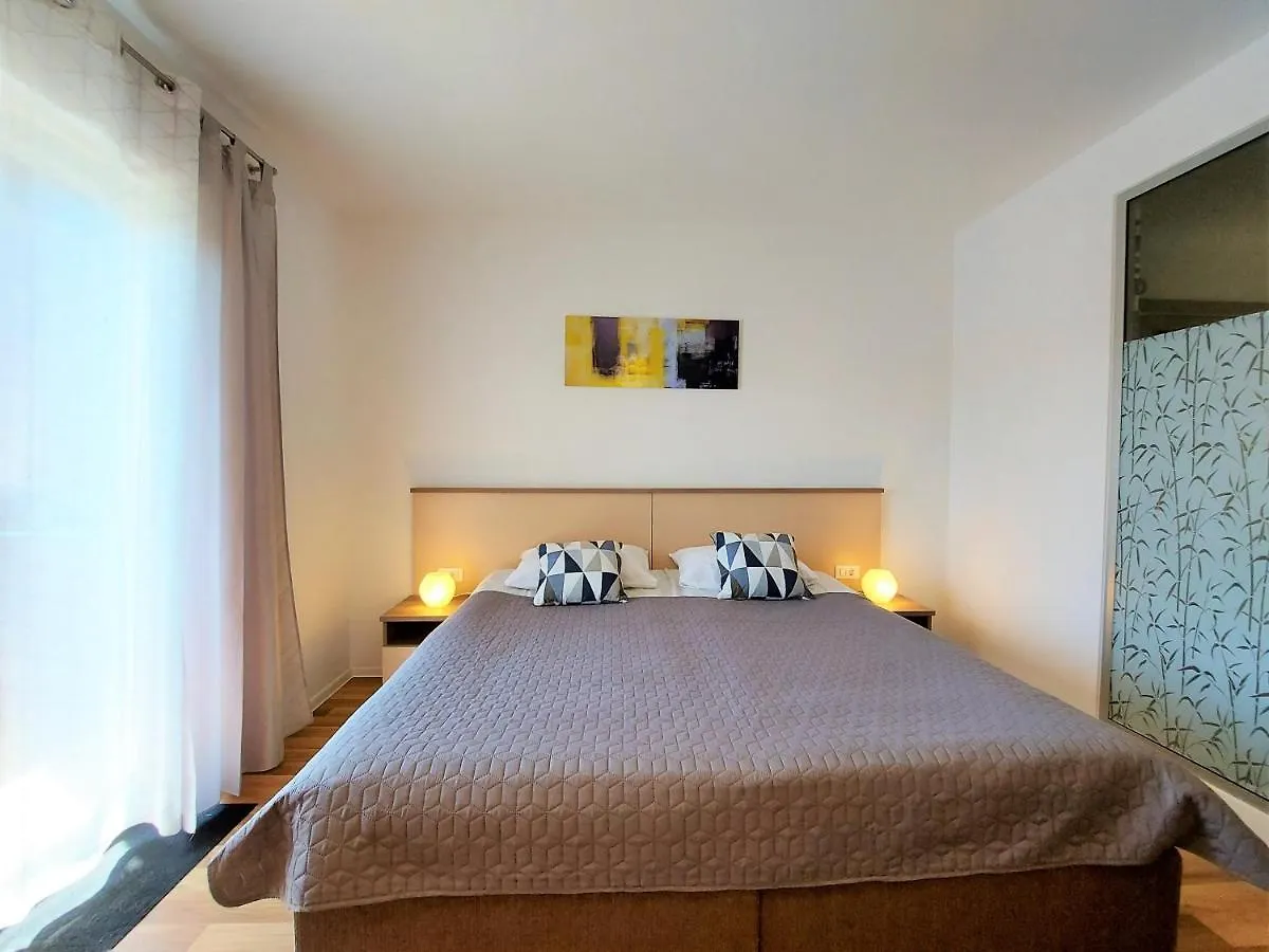 Rooms And Apartments Istrasoley Bale Croacia