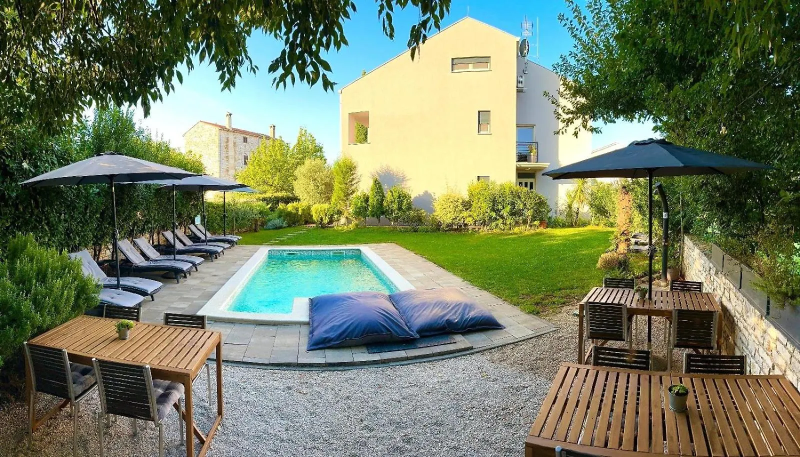 Rooms And Apartments Istrasoley Bale 4*,  Croatia