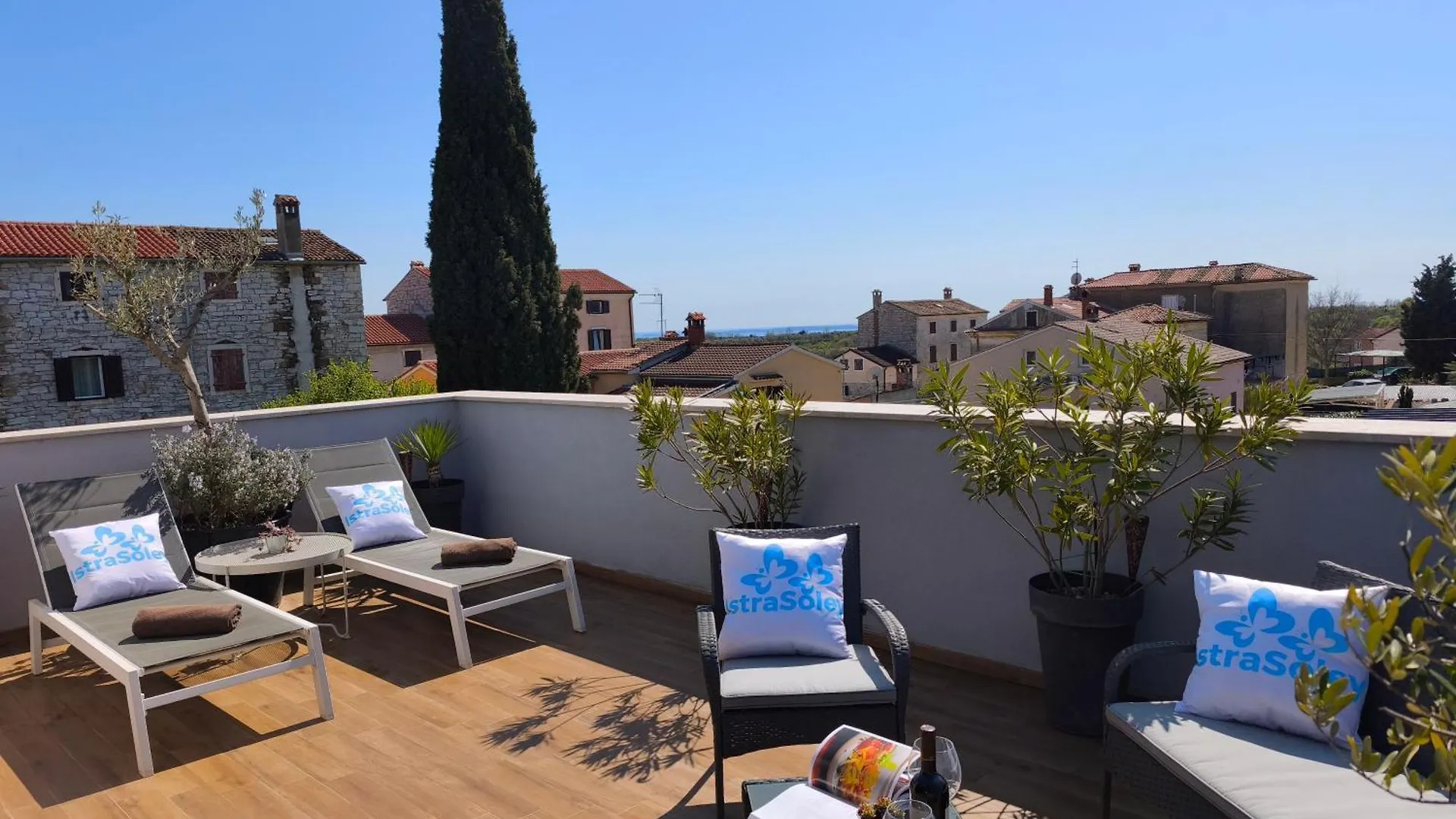 Rooms And Apartments Istrasoley Bale Croatia